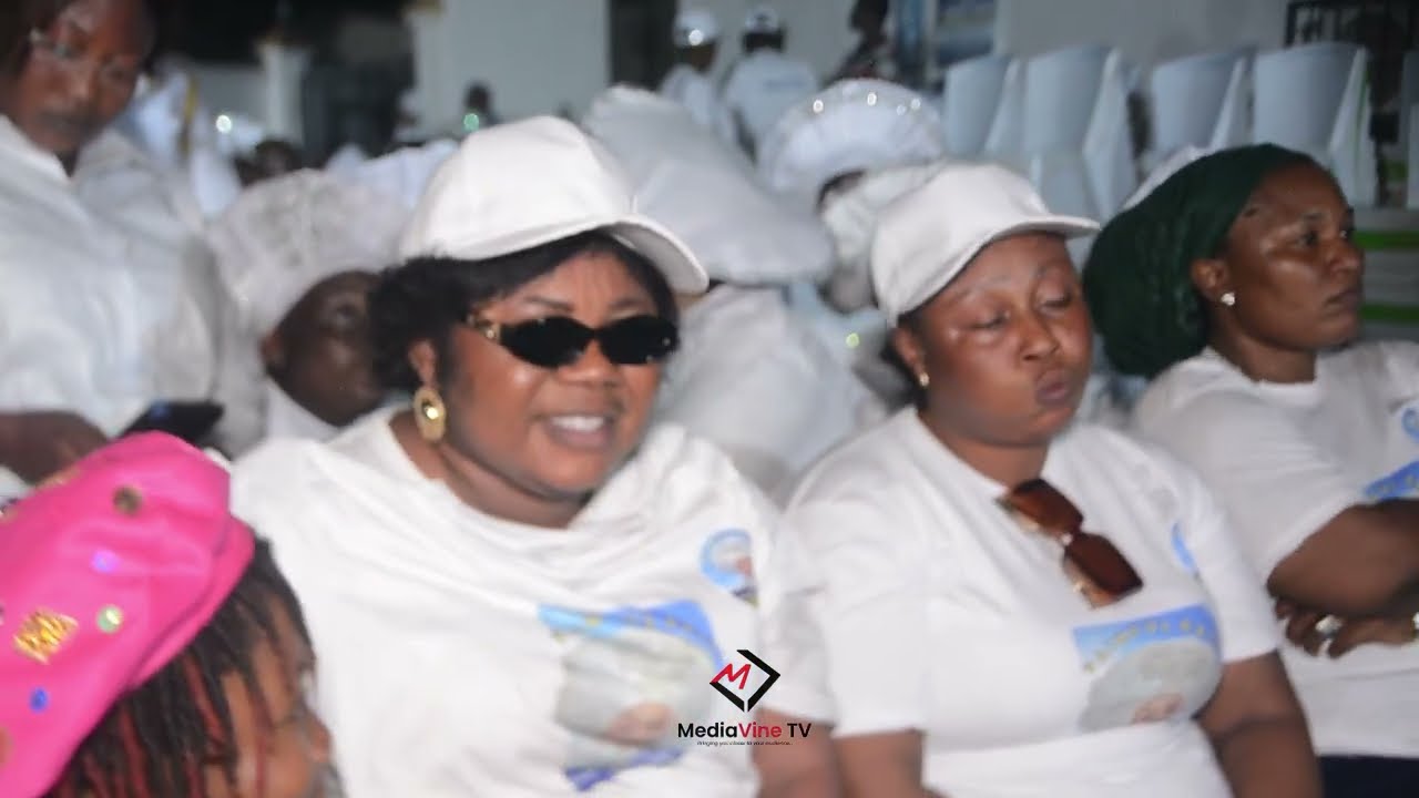 EGBIN ORUN'S HOME FILLED WITH CROWD FOR CANDLE NIGHT PROCESSION AND ARTIST NIGHT