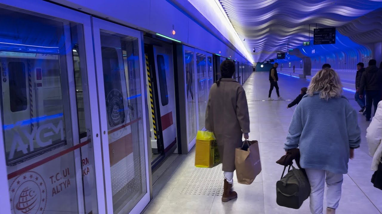 İstanbul Metrosu M11 Istanbul Havalimanı-Gayrettepe, Istanbul Metro M11 Istanbul Airport-Gayrettepe