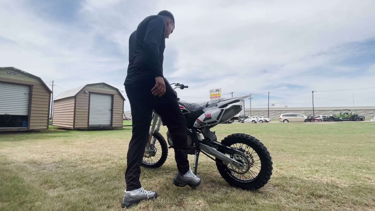 2021 APOLLO RFZ Z40 🔥🔥 || BRAND NEW || FIRST LOOK REVIEW AND TEST DRIVE || MOTOCROSS PIT BIKE