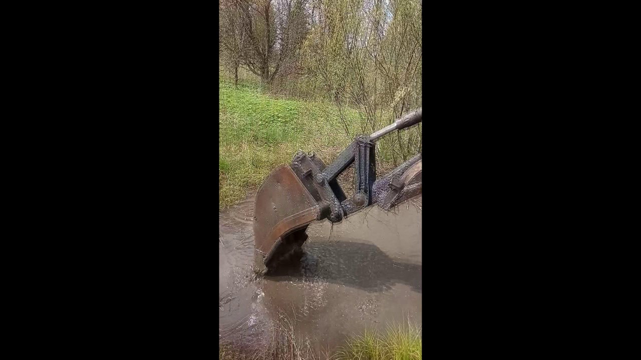 КОП ЮМЗ эо2621 пожарный водоем