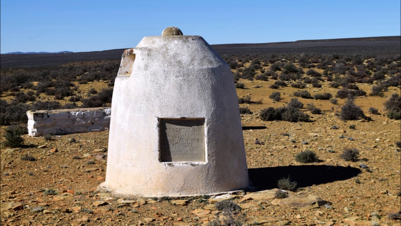Die pad tussen Sutherland na Calvinia