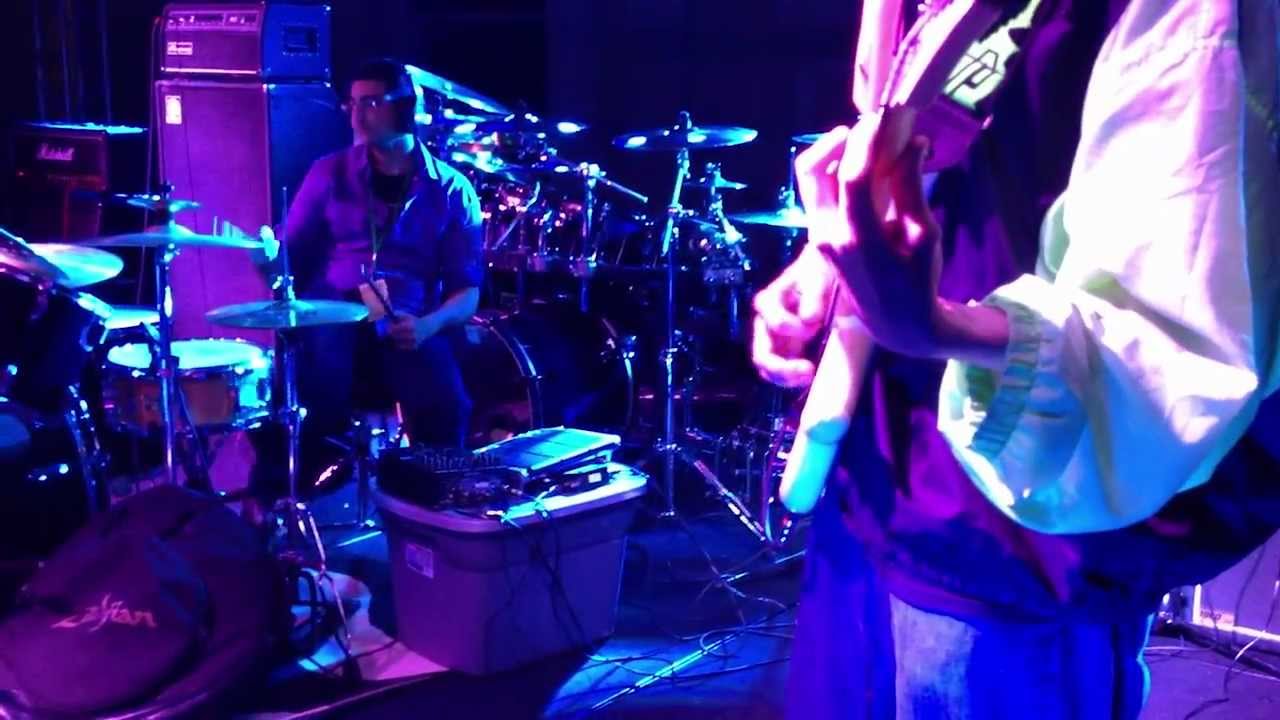 DoD Live @ MAG11 - 