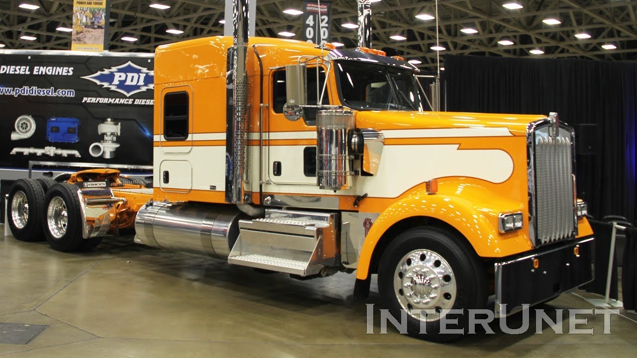2020 Kenworth W900L  Mid Roof Sleeper Tractor powered by 565HP Cumming X15 Performance Series Engine
