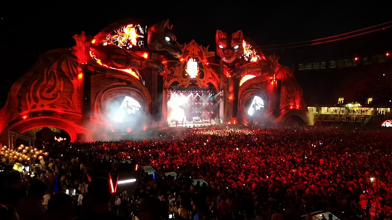 Black Eyed Peas - Pump It live @ Untold 2018