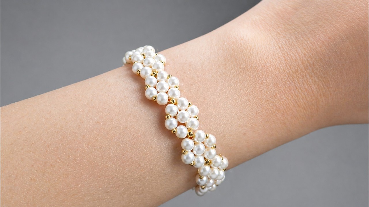 How to make bracelet at home/How to make a beautiful bracelet/Beaded bracelet tutorial for beginners
