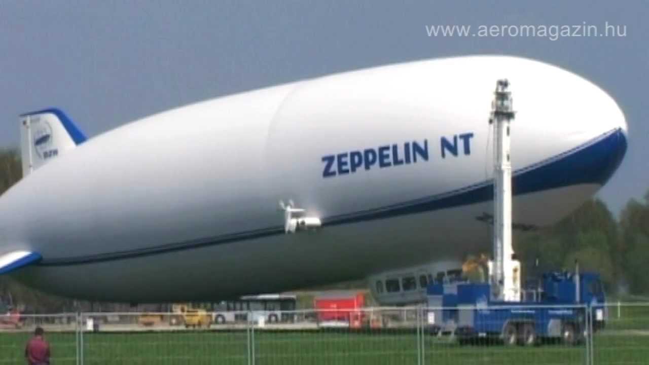 A Zeppelin l&eacute;ghaj&oacute;