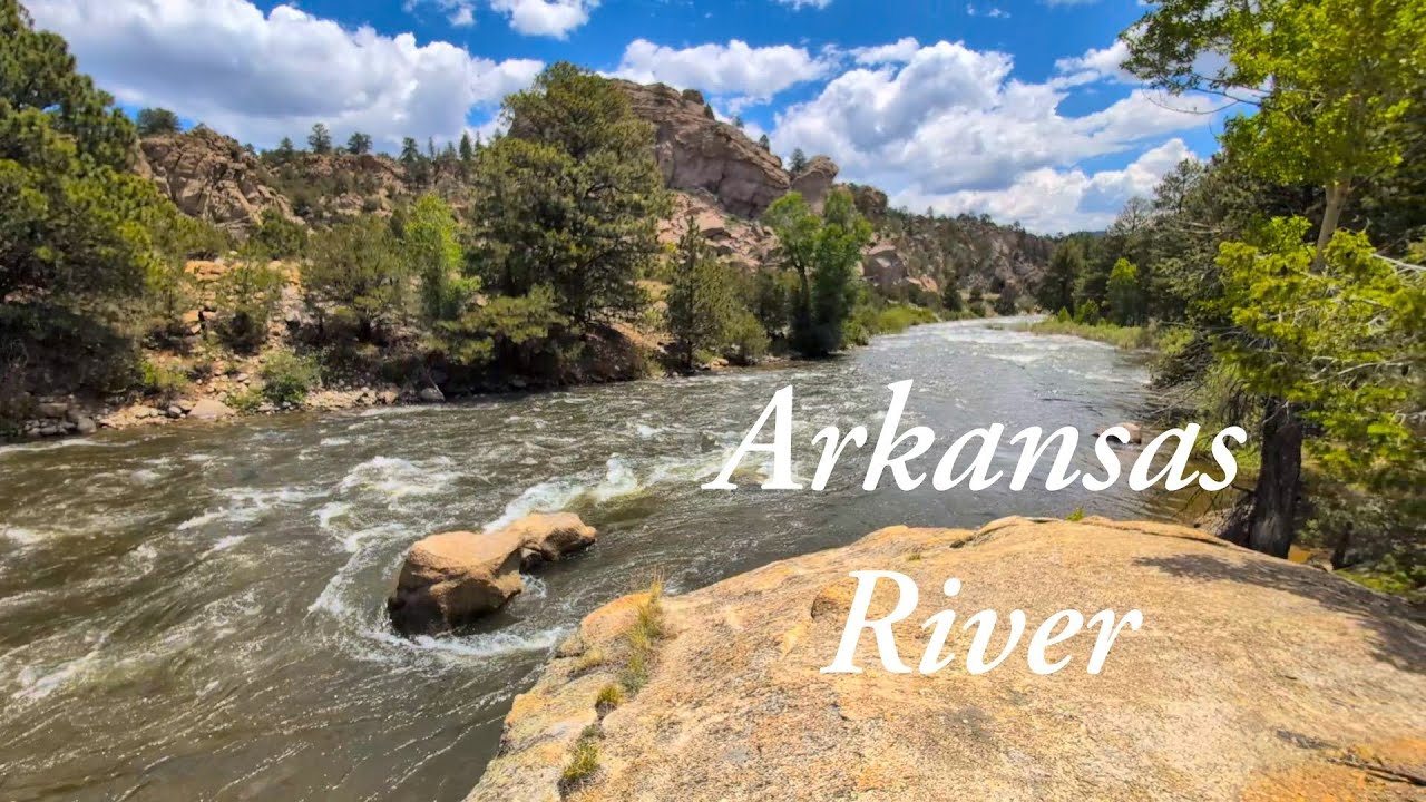 Colorado || Dispersed Camping on the Arkansas River near Buena Vista