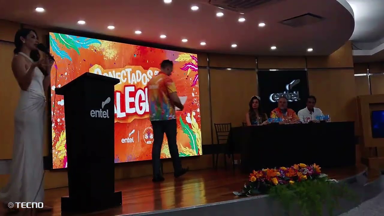ENTEL ESTA CON EL CARNAVAL CRUCEÑO 