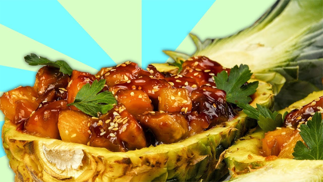 Esta receita tr&aacute;s os tr&oacute;picos para a sua cozinha: frango no abacaxi!