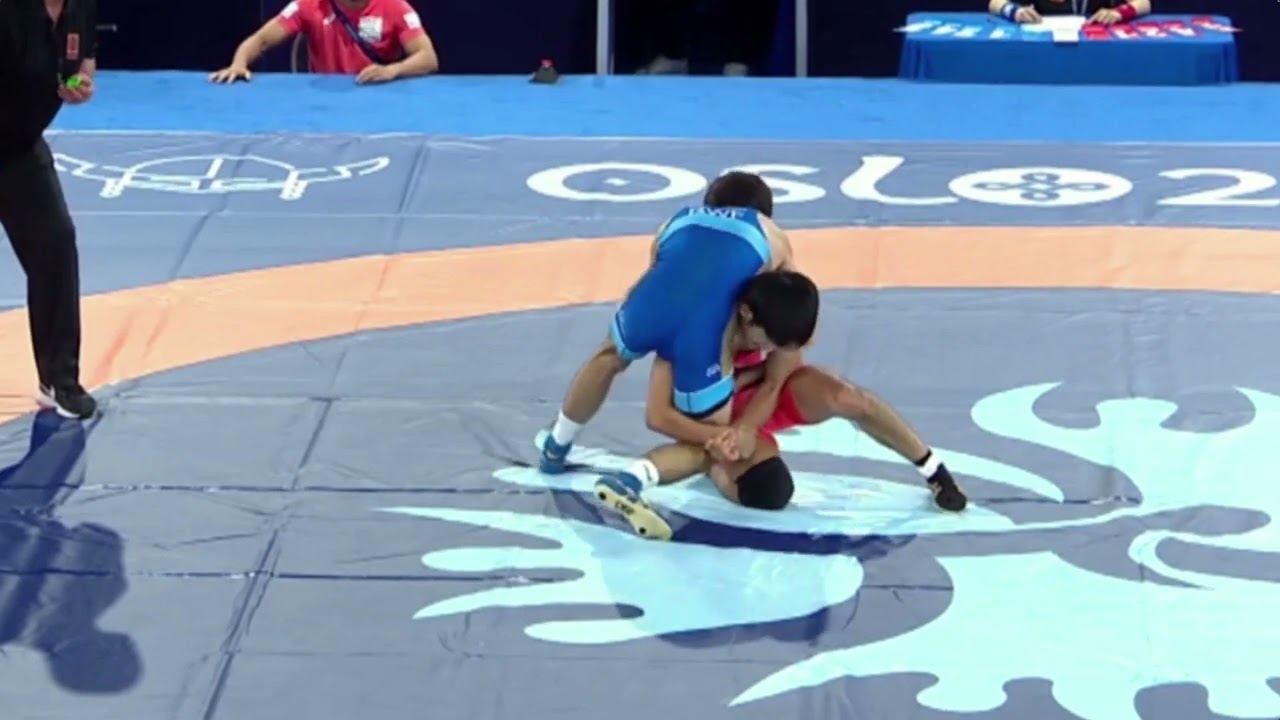 Magomedov Head Outside Defense - Commentary