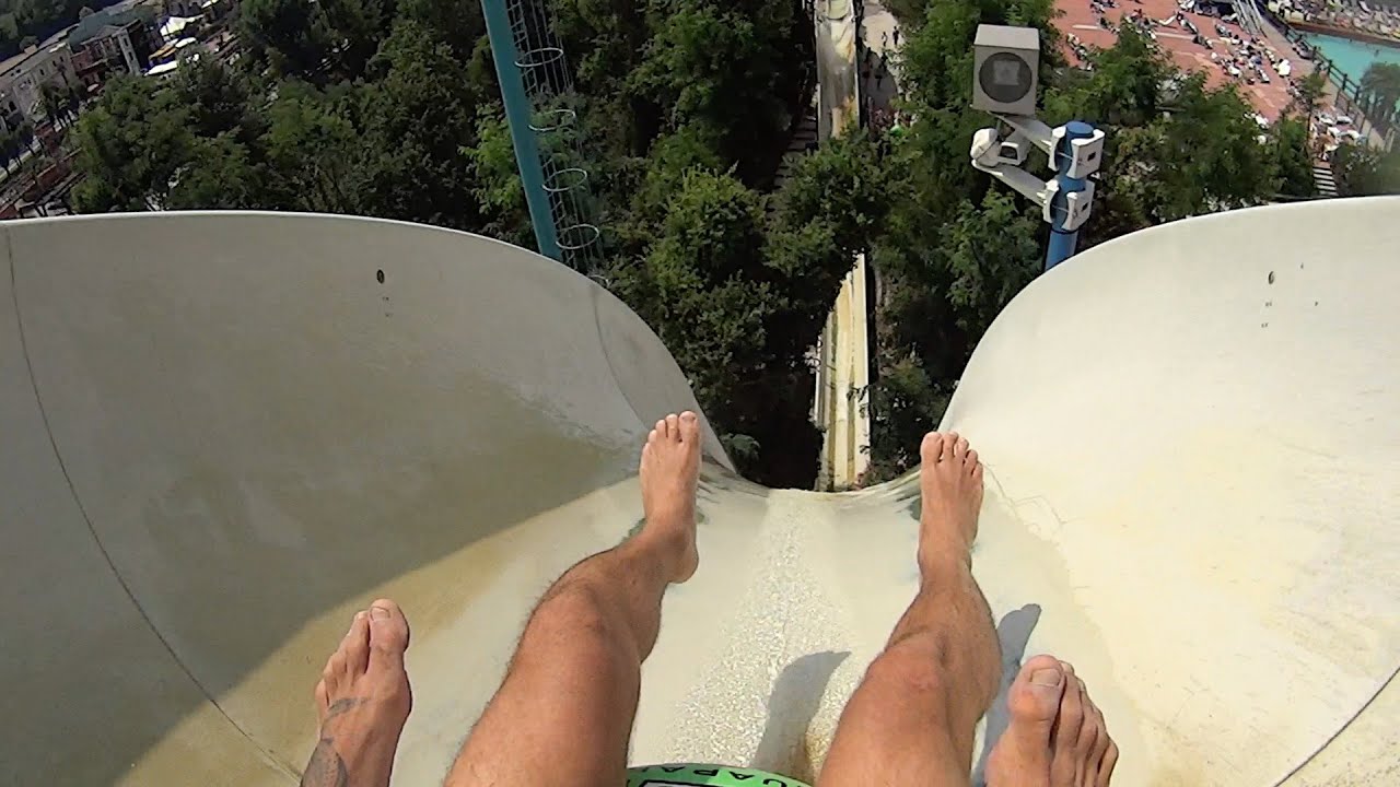 Twin Peaks Water Slide at Caneva Aquapark