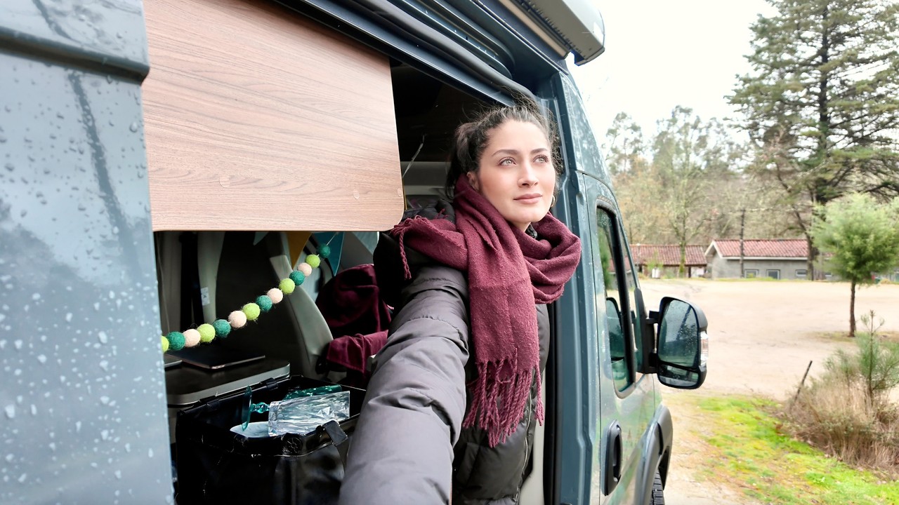Karavanda Fırtına ve Yağmur: Yapayalnızız | Solo Camping