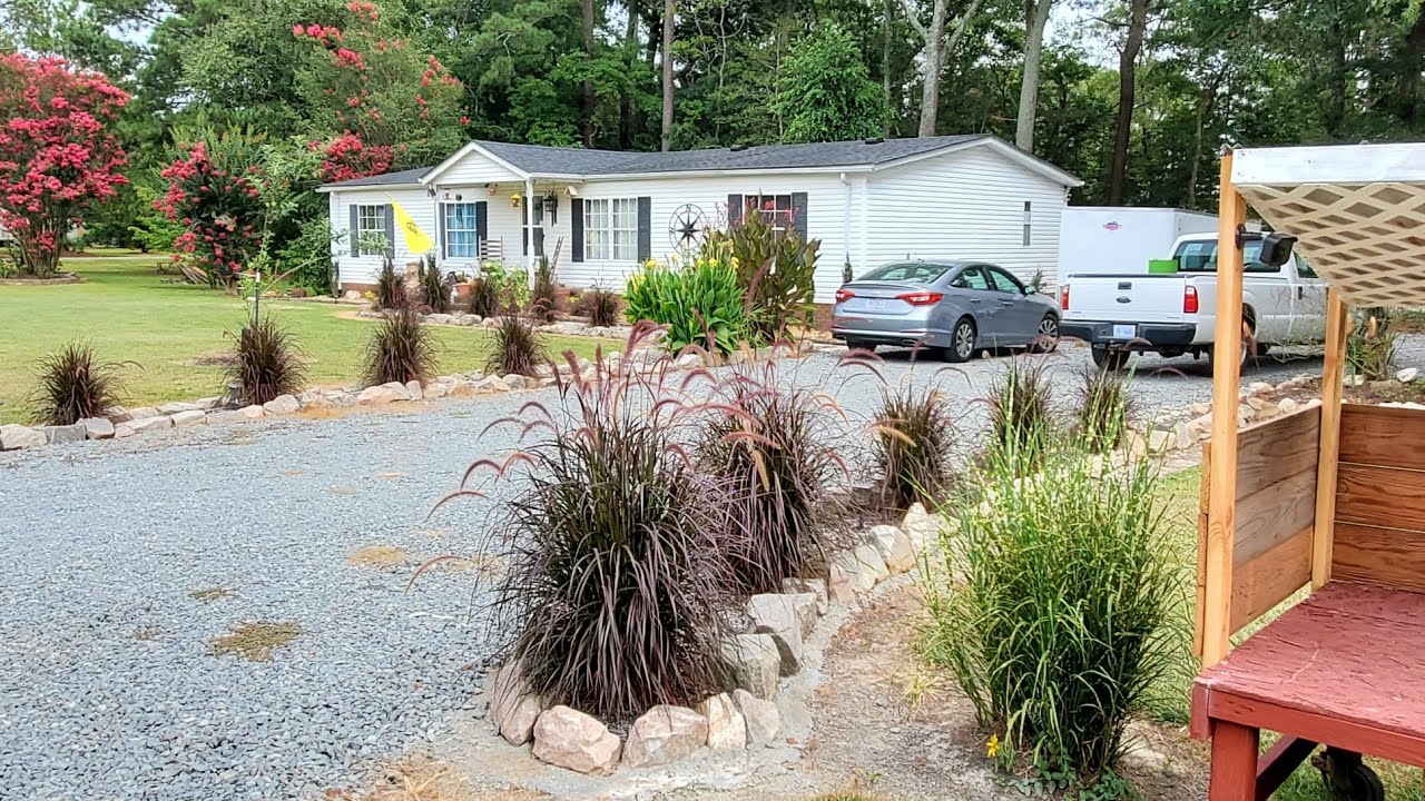 Pete's Place August 2023