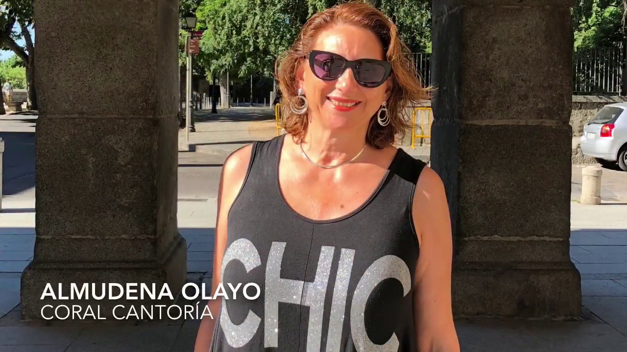 “AVE MARÍA” CACCINI por ALMUDENA OLAYO