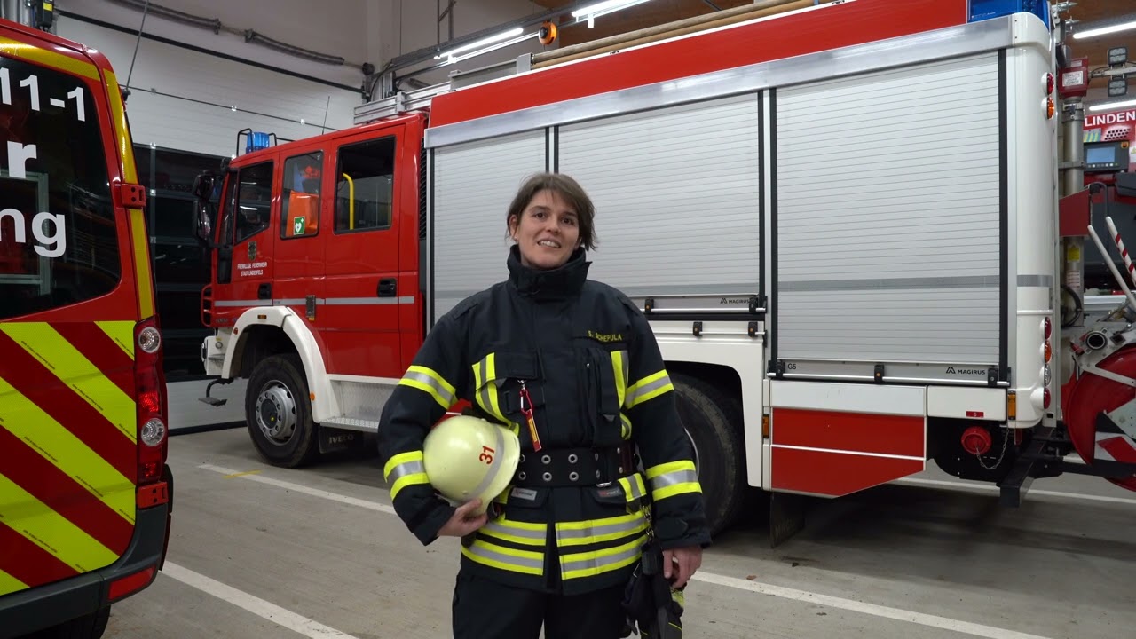 Atemschutzgeräteträgerinnen der Freiwilligen Feuerwehr Lindenfels (4K)