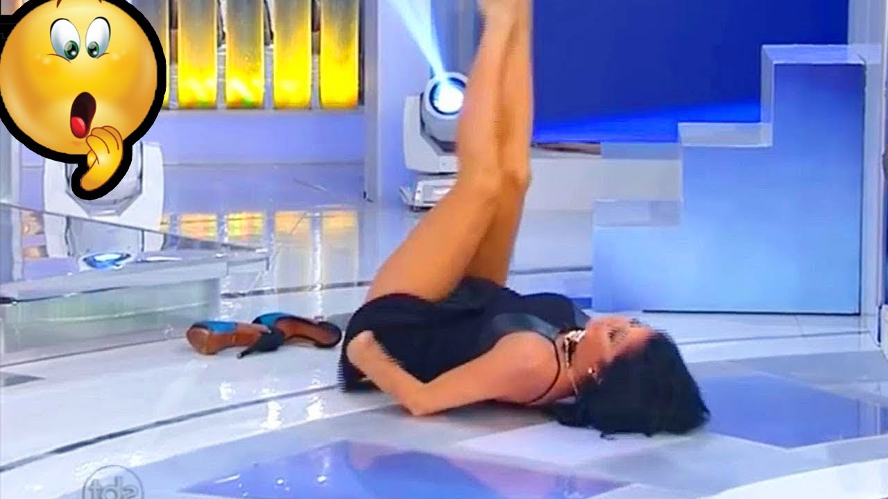 مواقف طريفة ومحرجة تم تصويرها على المباشر ! انظروا ماحدث أمام الكاميرات