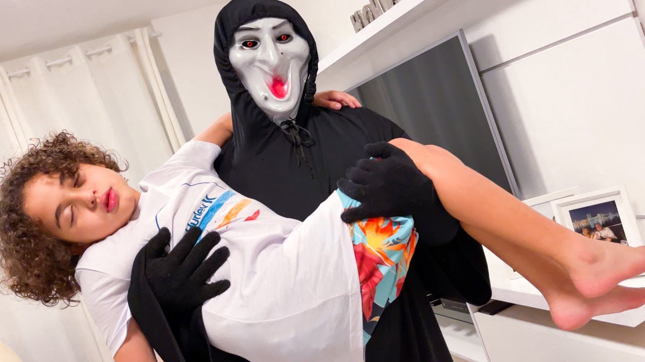 O ZAP LEVOU O RYAN HIPNOTIZADO !!!
