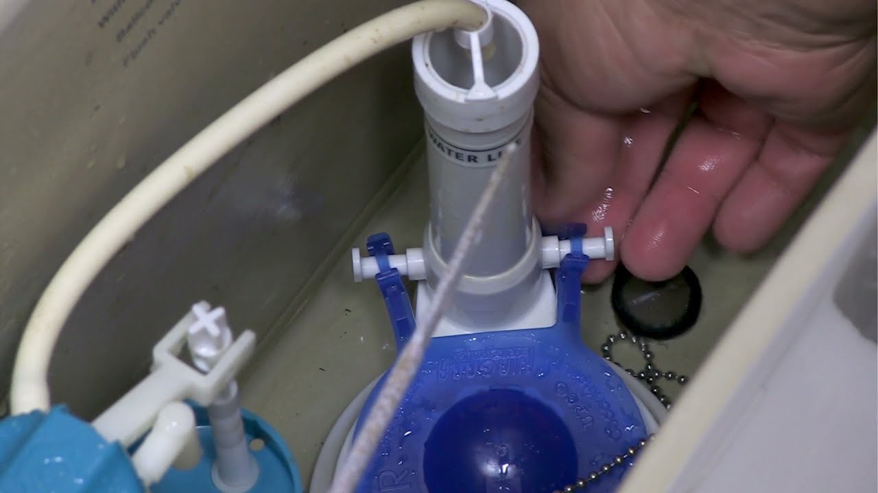 How to Replace a Toilet Flapper