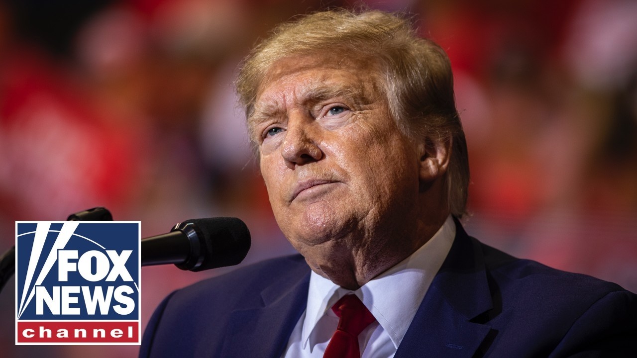 Опрос показал: Трамп ТЕРЯЕТ поддержку латиноамериканских избирателей перед промежуточными выборами