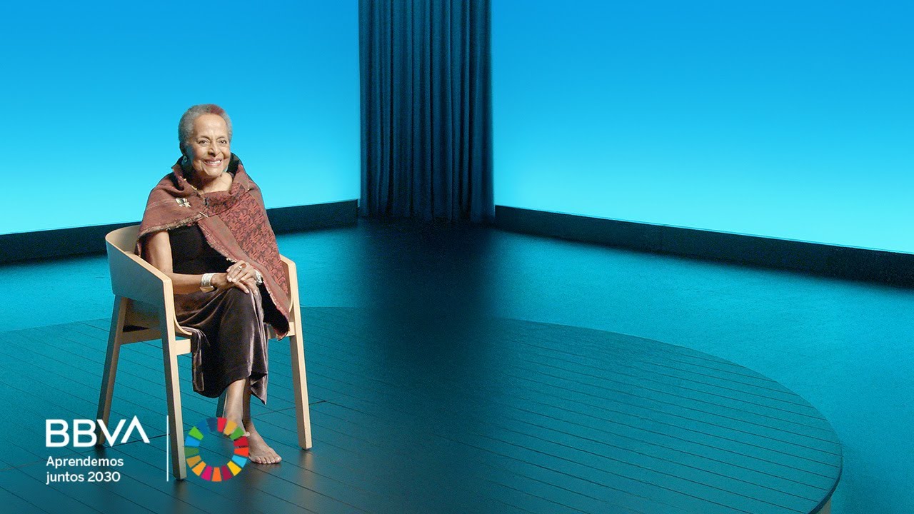 V. Completa. La dama de los pies descalzos. Susana Baca, cantante y compositora