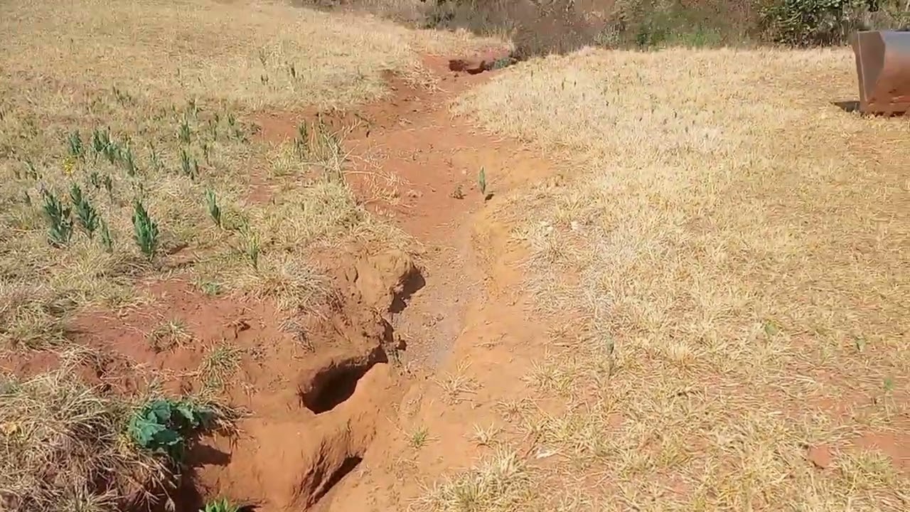 fechando eros&atilde;o na lavoura, case w20f