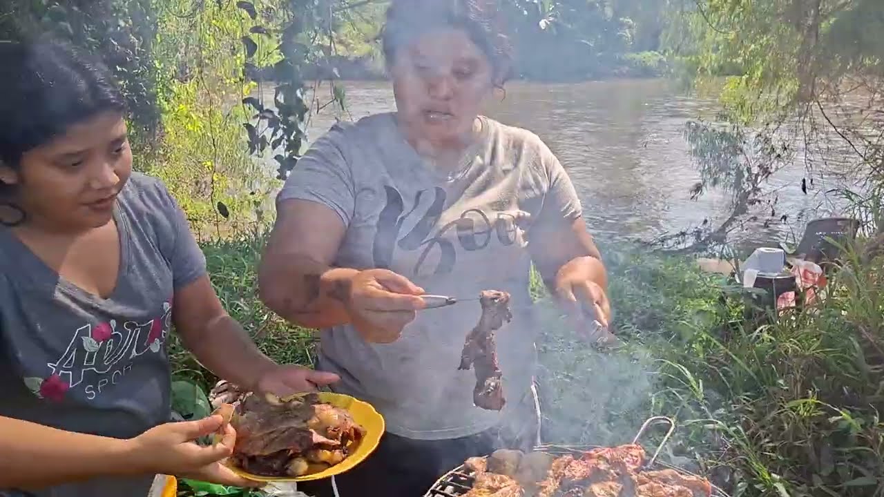 Con esta rica carne asada more despide el 2025 con su familia feliz año mi gente linda mil b 🤗🙏🥳