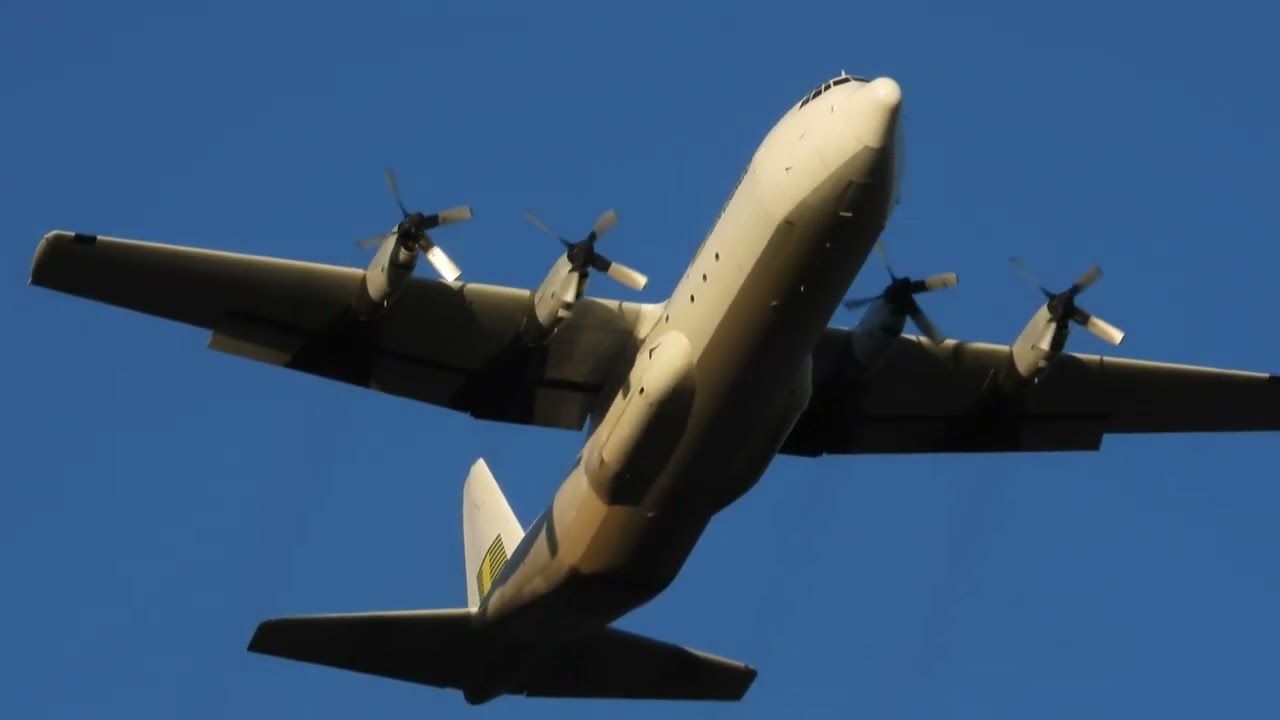 Lynden Air Cargo L-100-30 Hercules N403LC Landing and Takeoff CYQB Runway 24