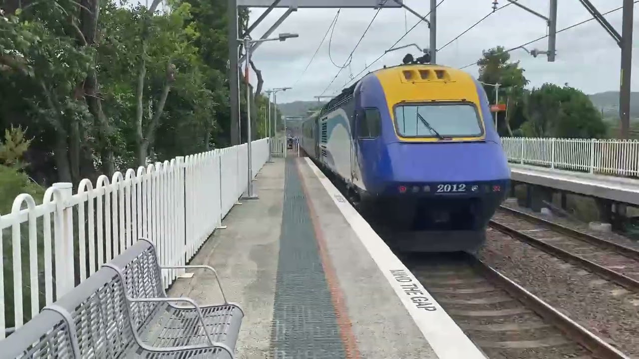 The XPT service from central to Brisbane and the NRW from Armidale ￼Moree to central ￼
