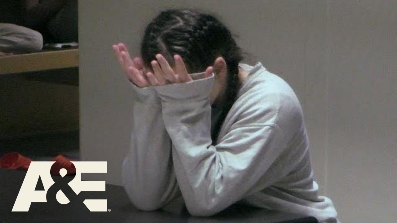 60 Days In: Ashleigh Struggles With Separation Anxiety (S2) | A&E