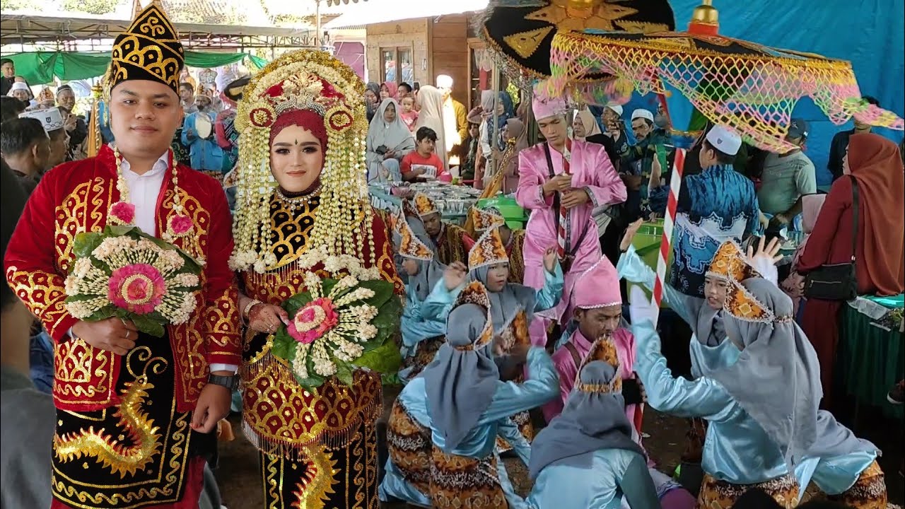 Pengantin Bausung' Kemeriahan Behadrah di Bajuin, Penuh Penonton - Ppab As-shaba Pelaihari