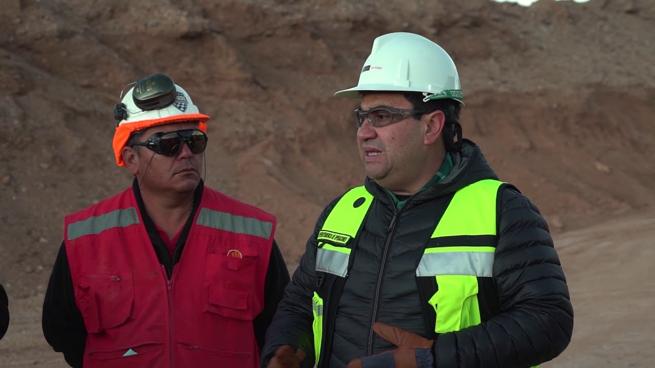 Kinross traslada equipos mineros hacia La Coipa