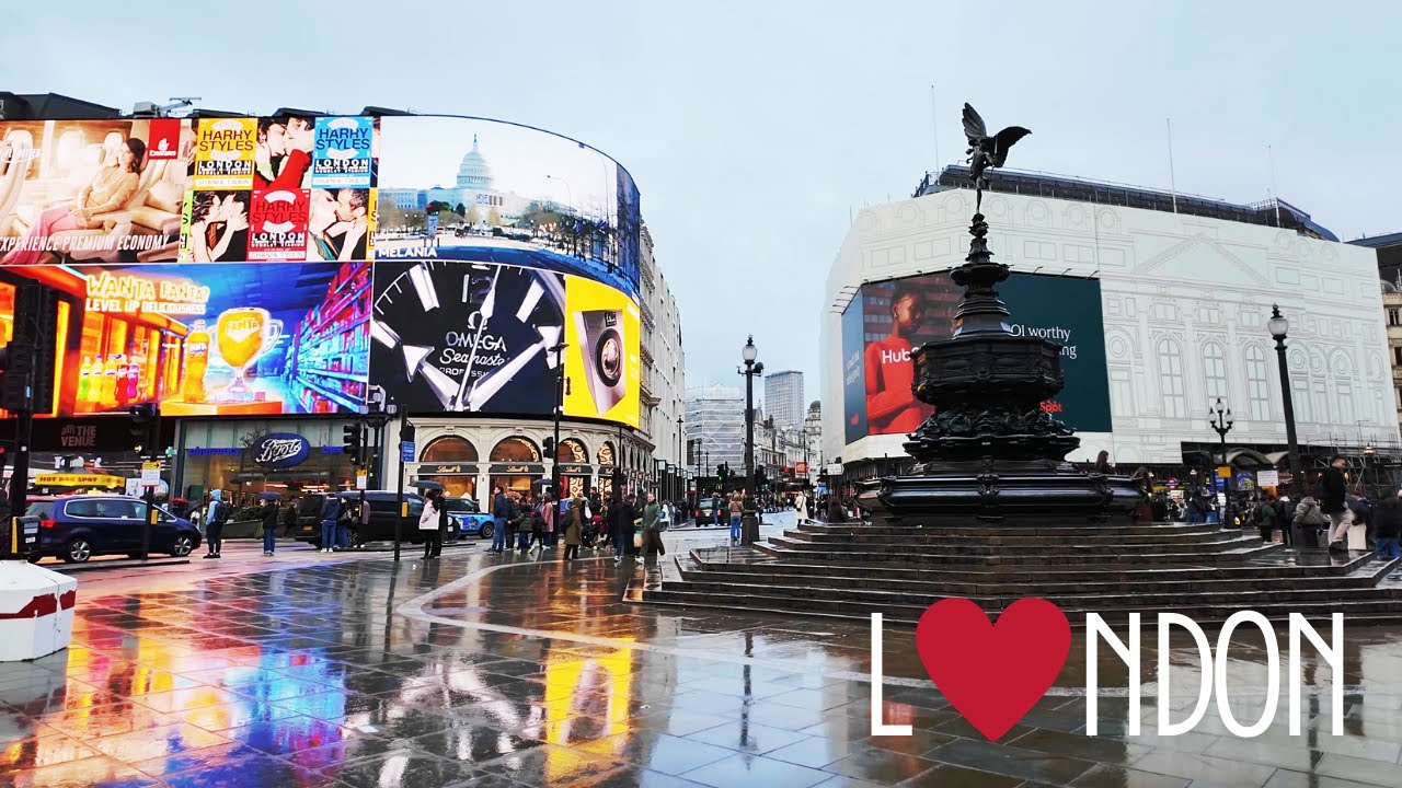 Central London Rainy Day Walk 4K HDR || Trafalgar Square to Oxford Circus || Virtual Walking Tour