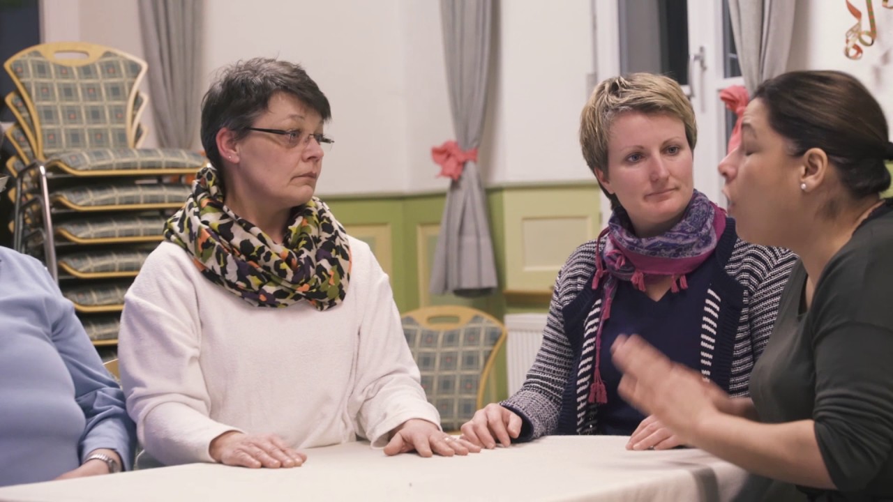 Für die Familie kann man nichts! Trailer Theater Ehingen