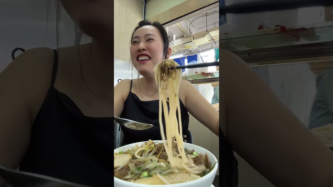 Mukbang bún bò Huế tại Singapore #bunbohue #vietnamesefood #vietnamesefoodinsingapore