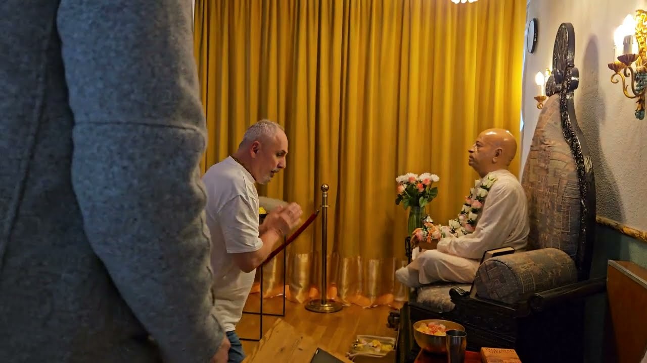 Guru Puja im Bhakti Yoga Zentrum Hamburg Harburg am 1.10.23.