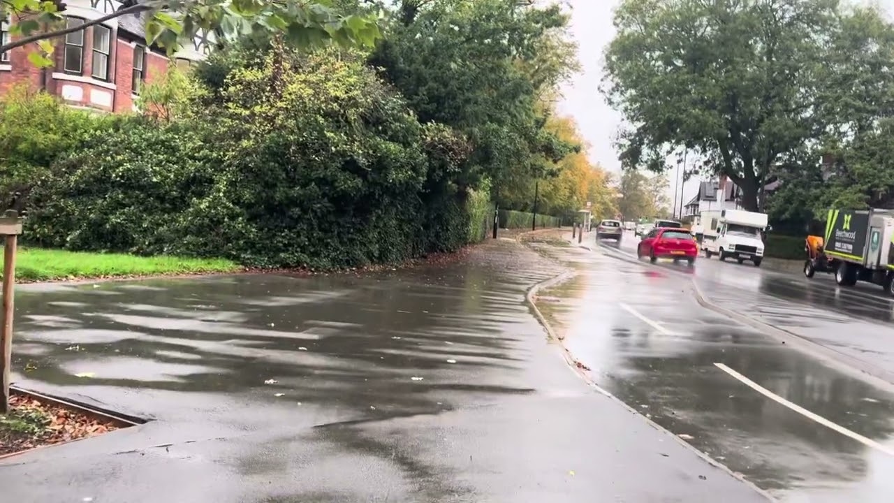 Coventry- wet and windy walk along Binley road on storm Amy. 