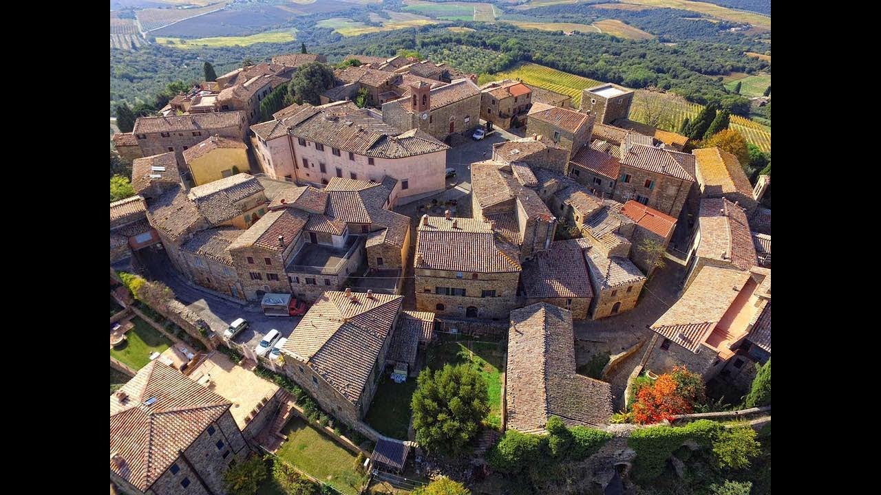 Walking Tour of SANT'ANGELO IN COLLE | MONTALCINO, VALDORCIA - TUSCANY [4K] WITH DESCRIPTION