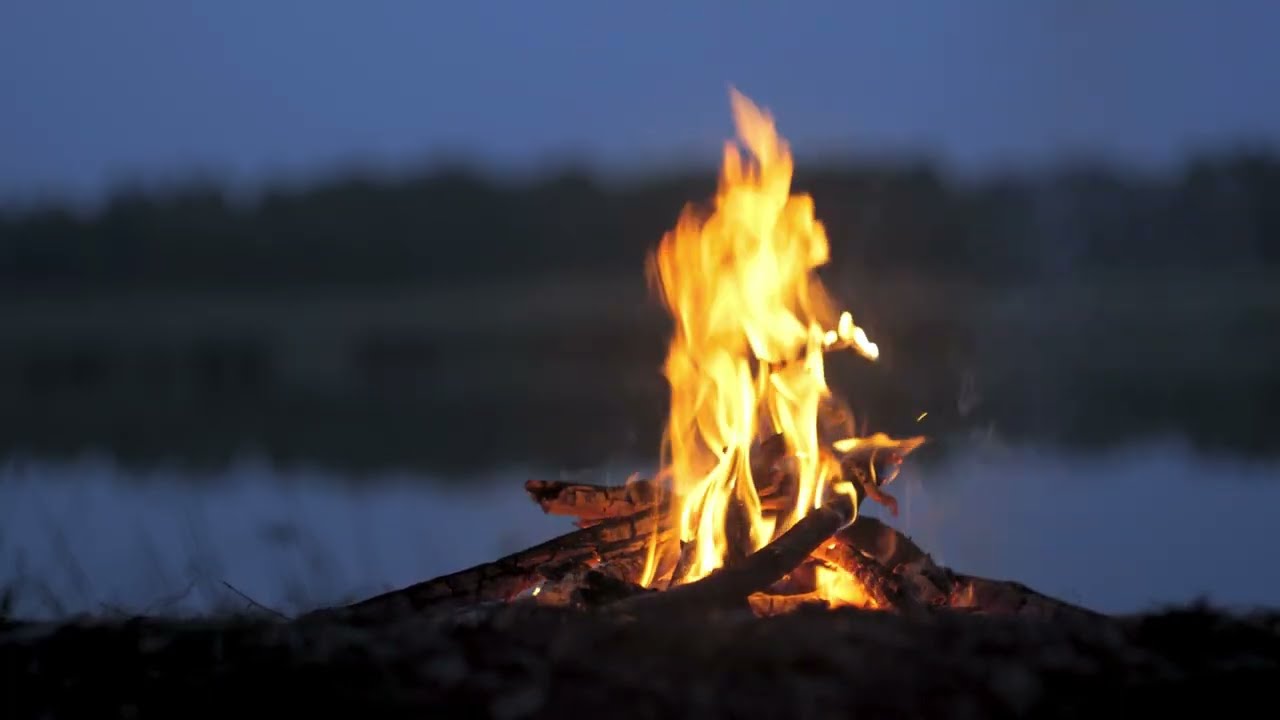 🔥 REAL Campfire By The Lake (4K) Crackling sounds