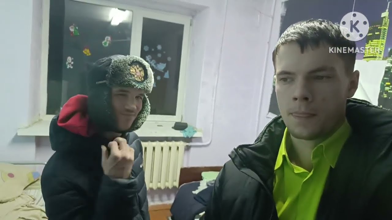Сходили в бассейн.Готовим пельмени с Эриком.