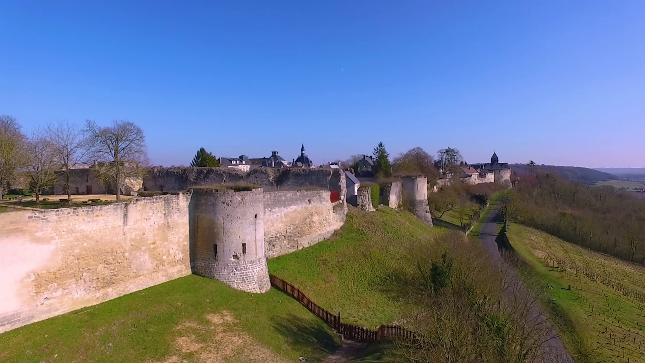 Drone Coucy le Château
