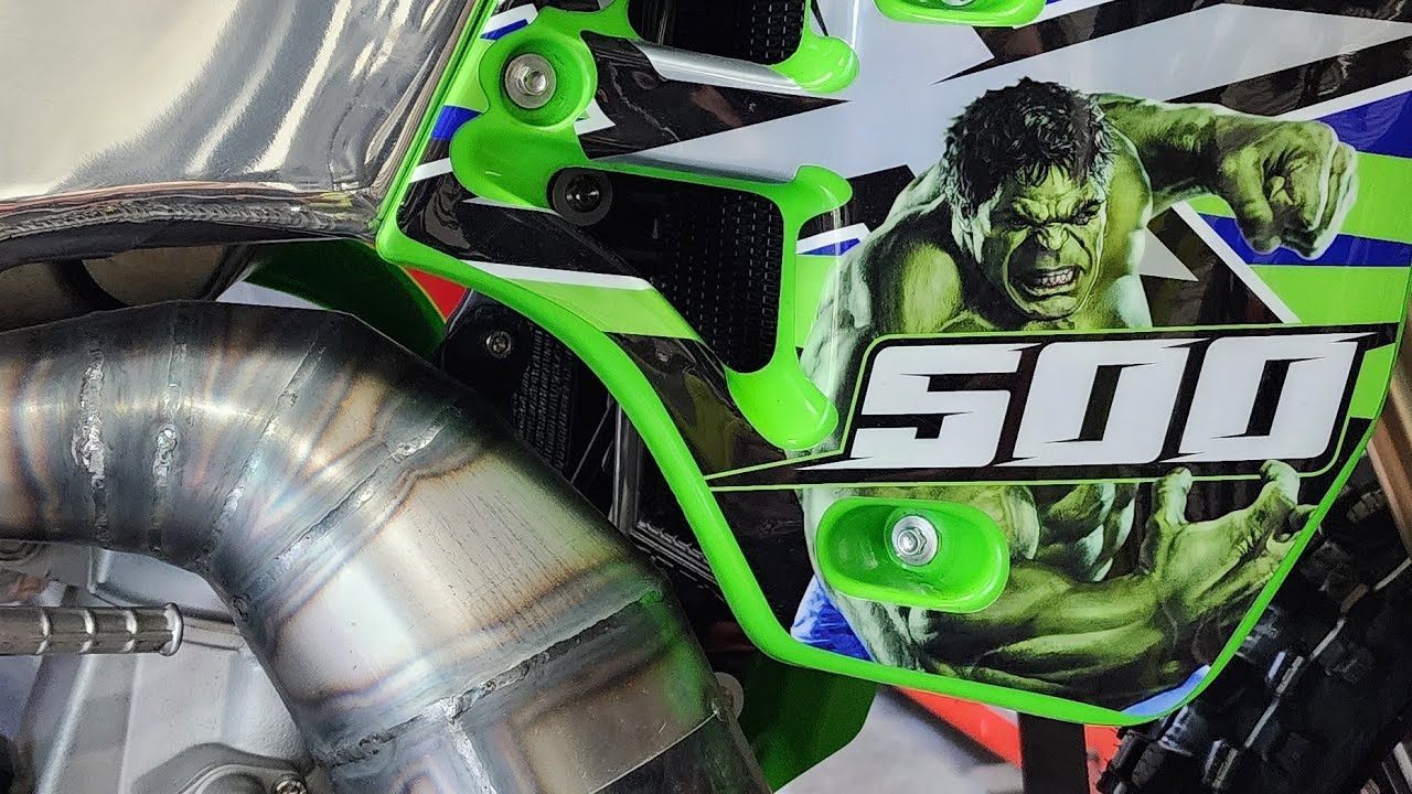 «ХАЛКСТЕР» РАБОТАЕТ НА KAWASAKI KX500 ОТ KPR RACING, ЛУЧШЕМ 500-МИКРОМОТОЦИКЛЕ НА СЕГОДНЯШНИЙ ДЕН...