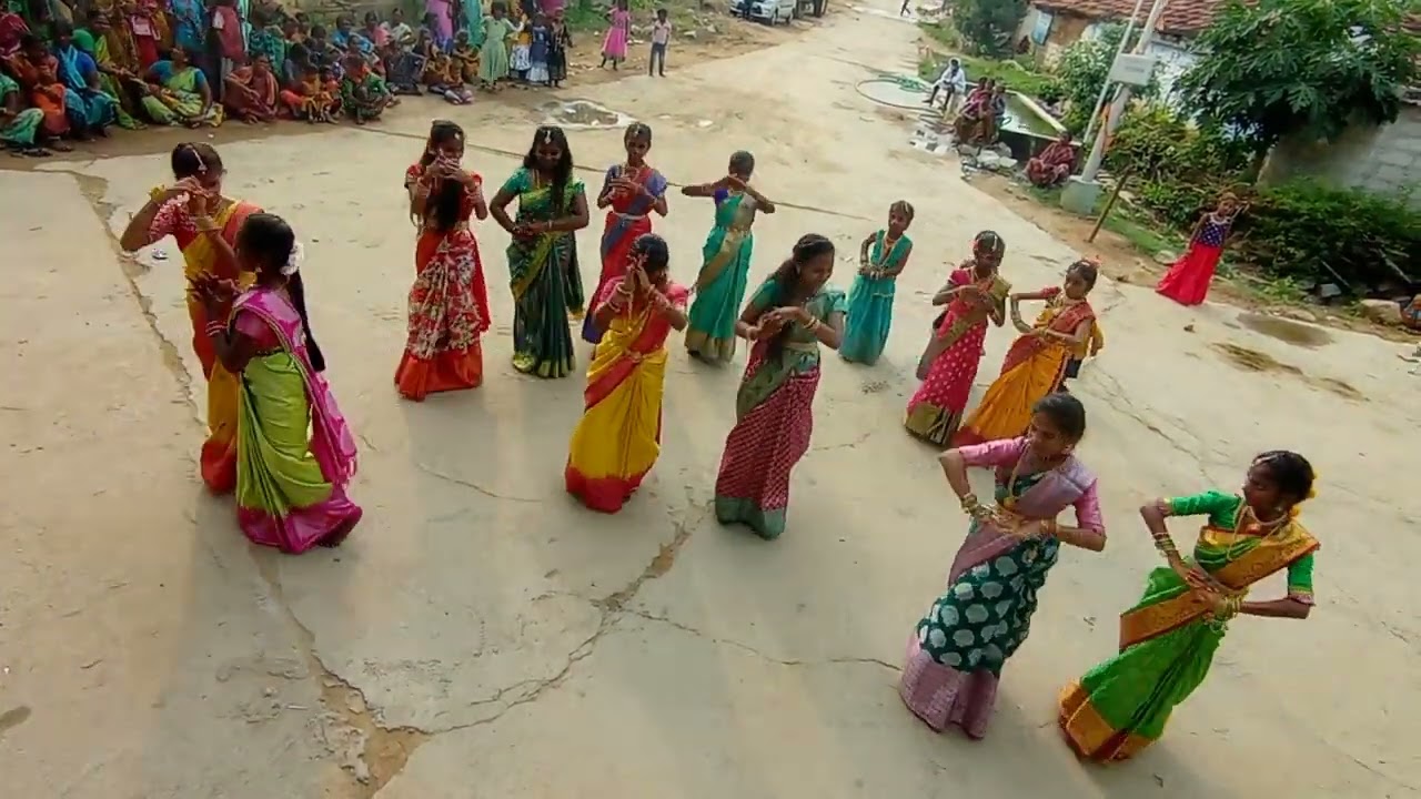 jale song dance performance