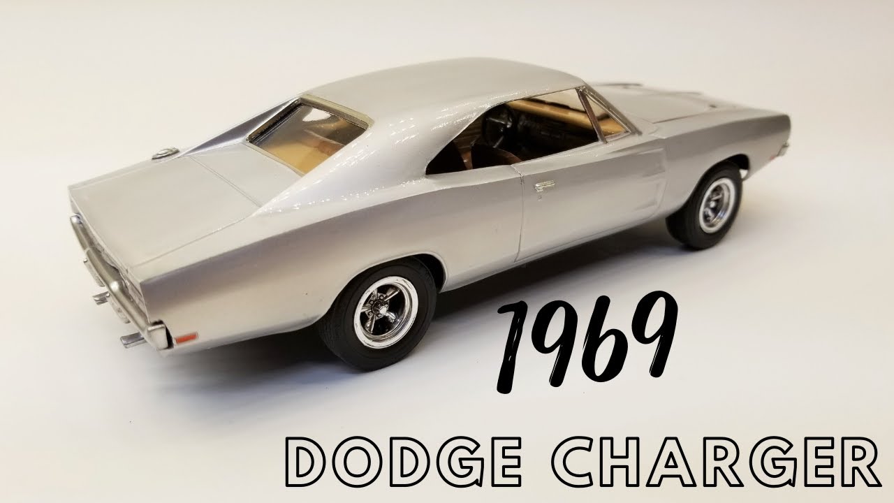 Re-upload /1969 Dodge Charger 1:25 Scale by MPC is Complete!!