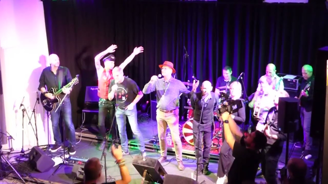 Fisherman´s fall - SC Freiburg vor (live 2025, Kehl)