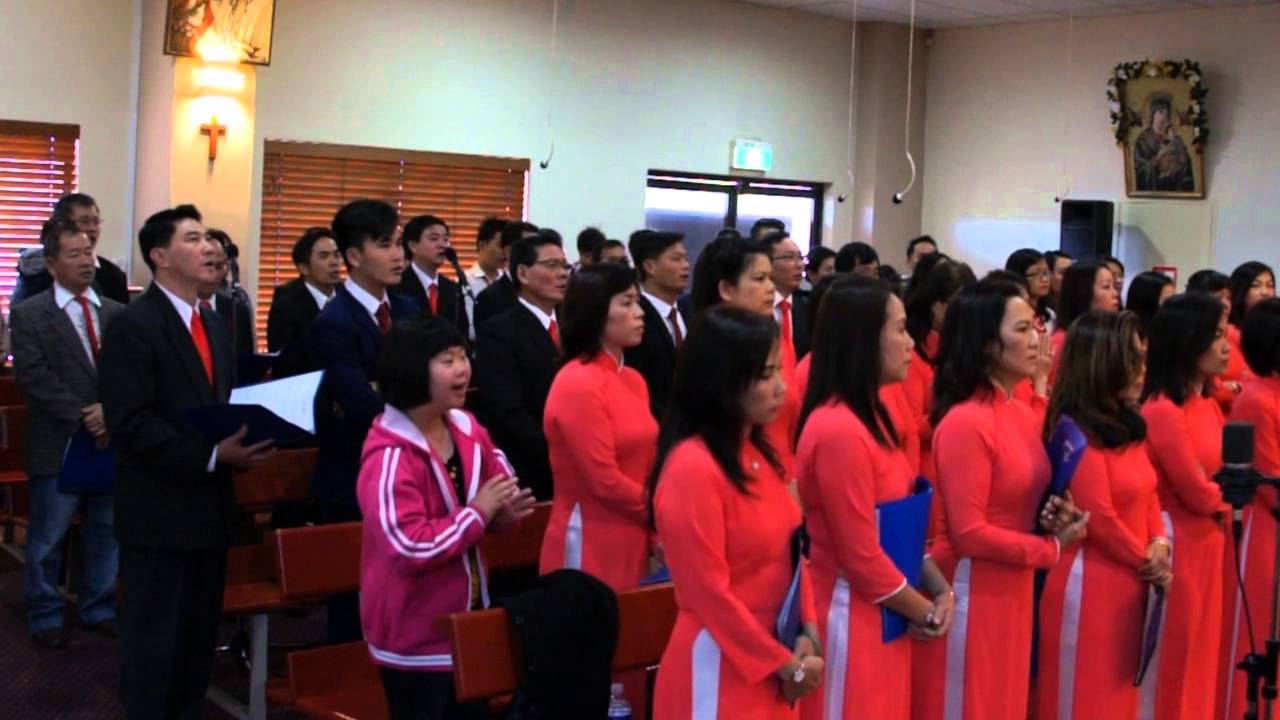 Kinh Vinh Danh - Đức Cha Phaolô Nguyễn Văn Hoà - Ca Đoàn Thánh Linh Perth, TÂY ÚC 2015