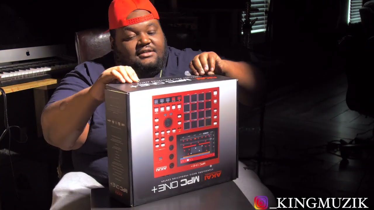 AKAI MPC ONE UNBOXING/MY FIRST BEAT