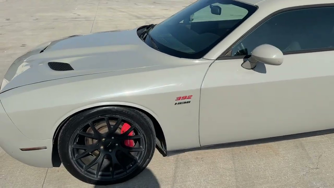 Dodge Challenger SRT8 - 2012 - Benzin.fr