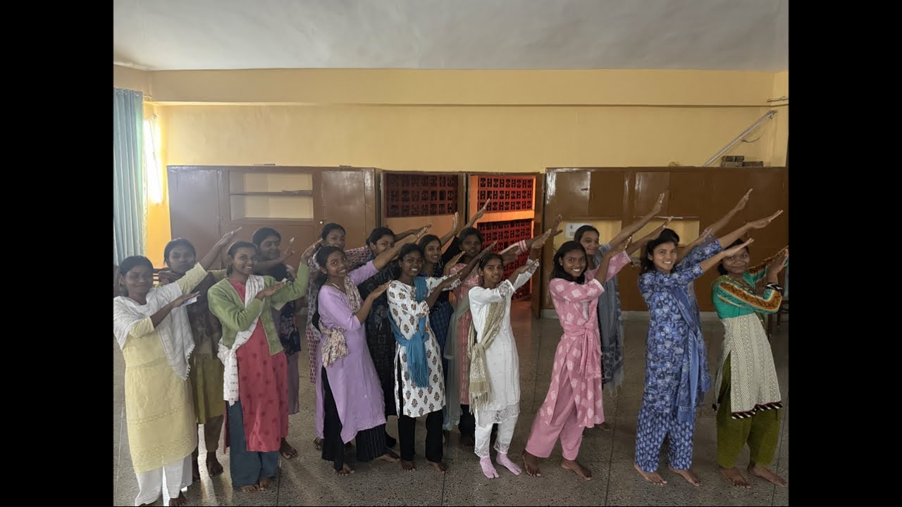 दुनिया सब छोड़ देलक #Smile Please is live#action #jesus #song #dance