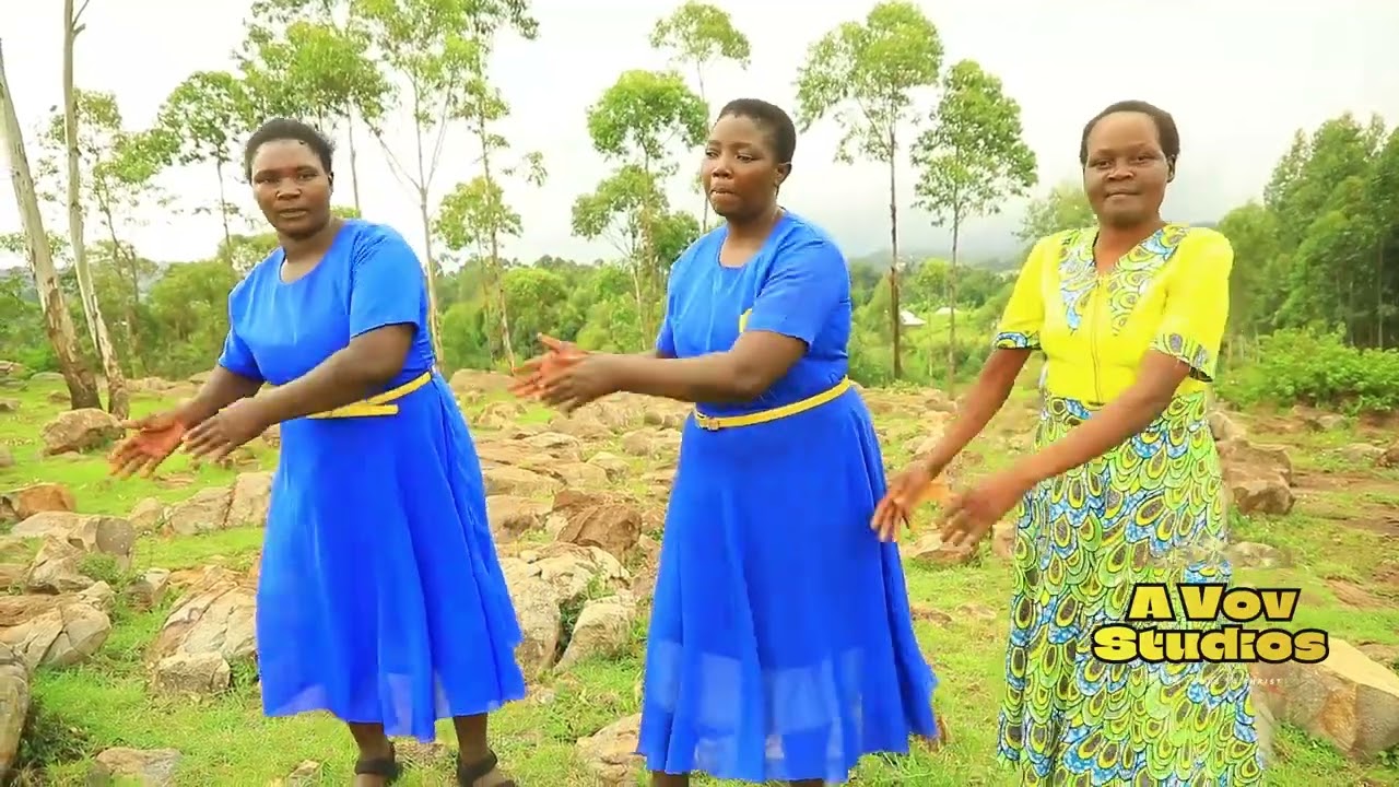 GEKUBA PUM CHURCH CHOIR-ENYANGI