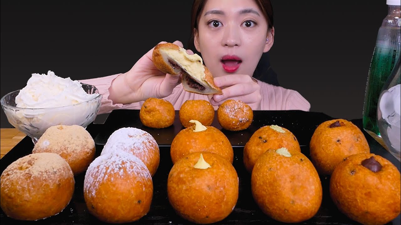 🍩Sweet glutinous rice donut🥰턱관절 주의영상ㅋㅋ🤣 [Nutella, Green tea glutinous rice donut] Mukbang
